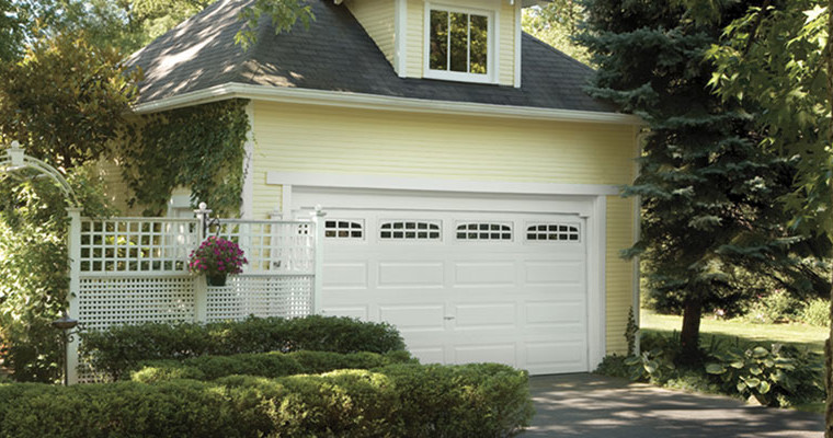 Clopay Classic Steel