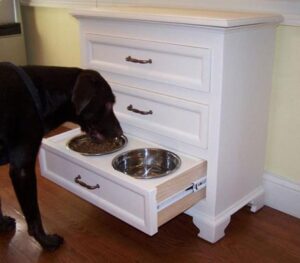 DOG FEEDING DRAWER